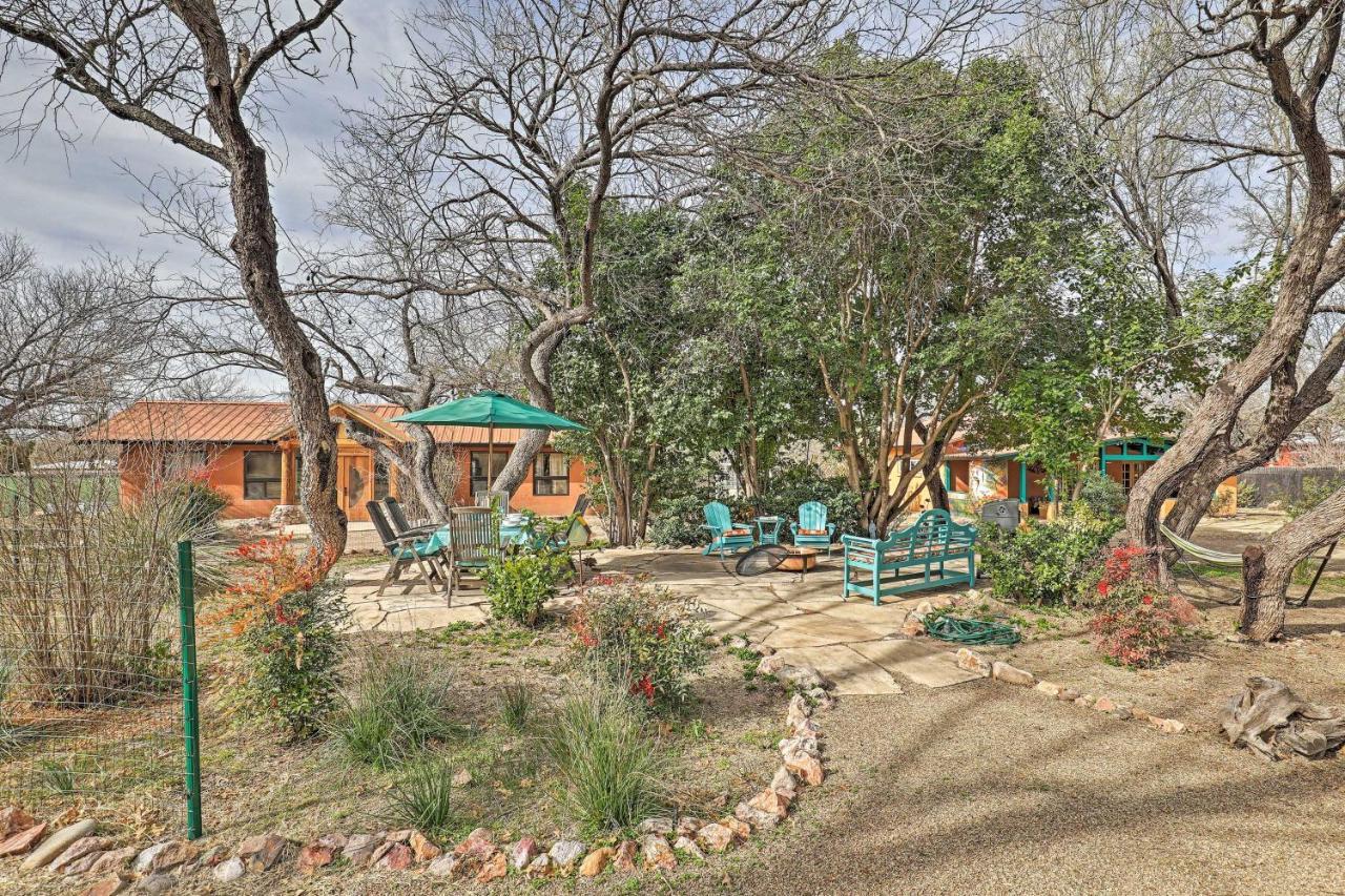 Casa Paloma 1 - Artsy Studio With Hot Tub Access! Patagonia Екстериор снимка